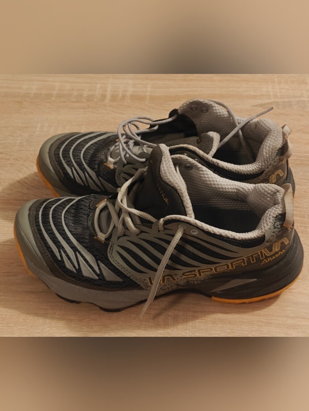 La Sportiva Akasha Lace Up Trail Running Shoes Women’s Size 7.5 View 5